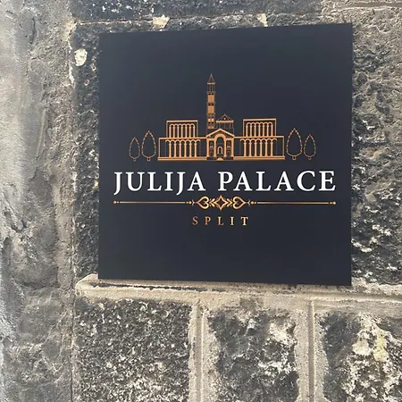 Julija Palace Apartament