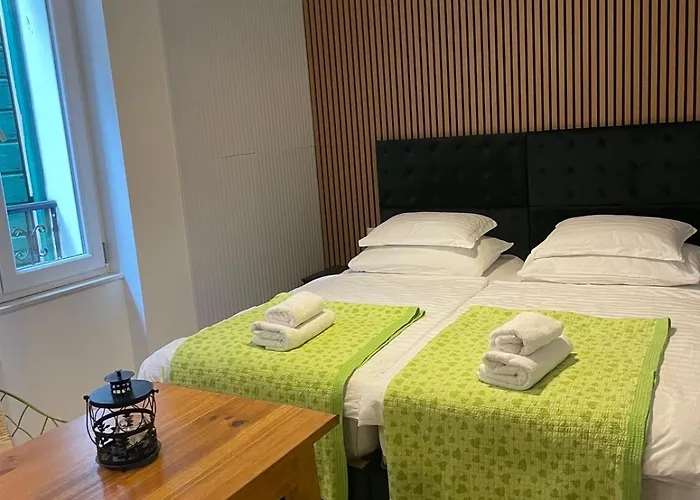 Apartament Julija Palace *